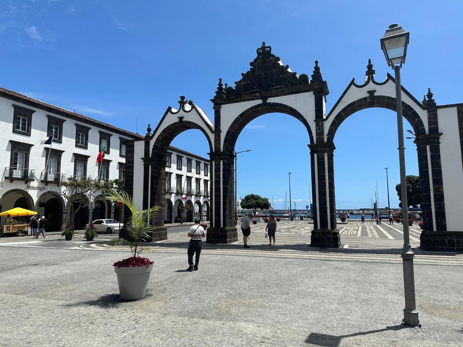 Azor International Apartment I Ponta Delgada Exteriér fotografie